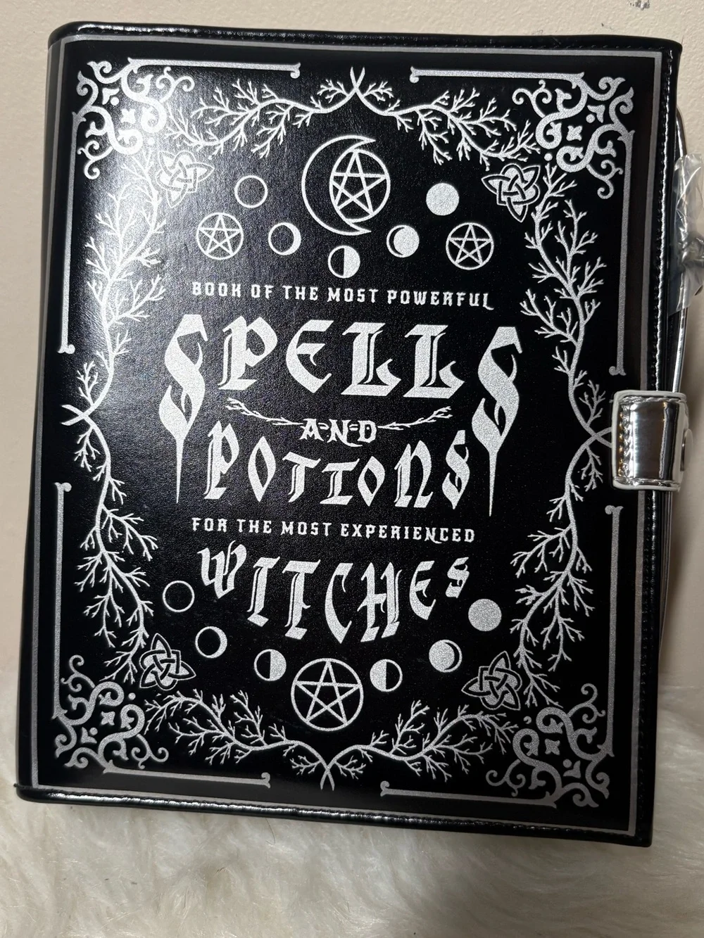 {NEW} Dolls Kill Spellbound Sinner Crossbody Bag Black/White